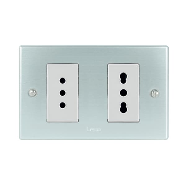 Toma corriente austral doble 10A más 10/16A 250V PLATA blanco armado